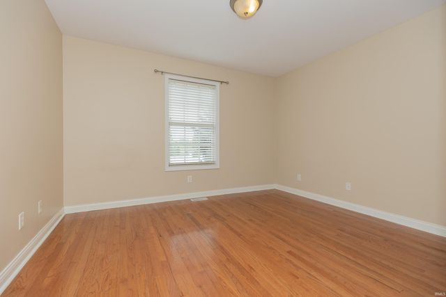 4715 Mansfield Drive, Newburgh, IN 47630