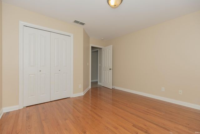 4715 Mansfield Drive, Newburgh, IN 47630