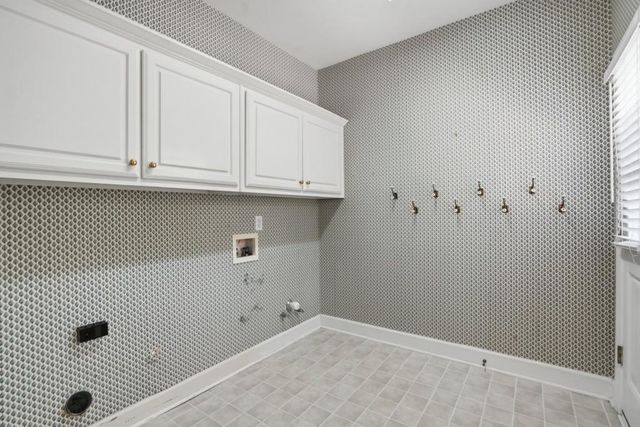2738 Twin Leaf Trail, Marietta, GA 30062