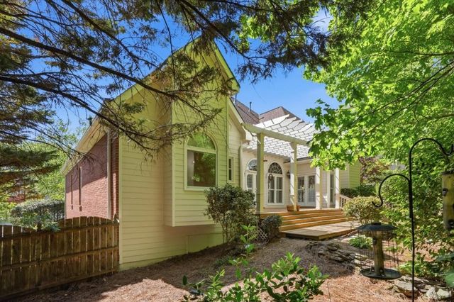 2738 Twin Leaf Trail, Marietta, GA 30062