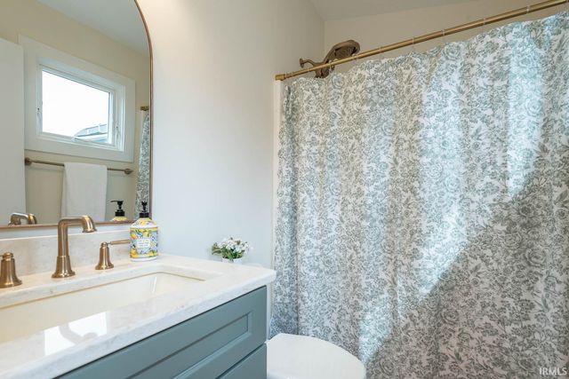 1270 E Short Street, Bloomington, IN 47401