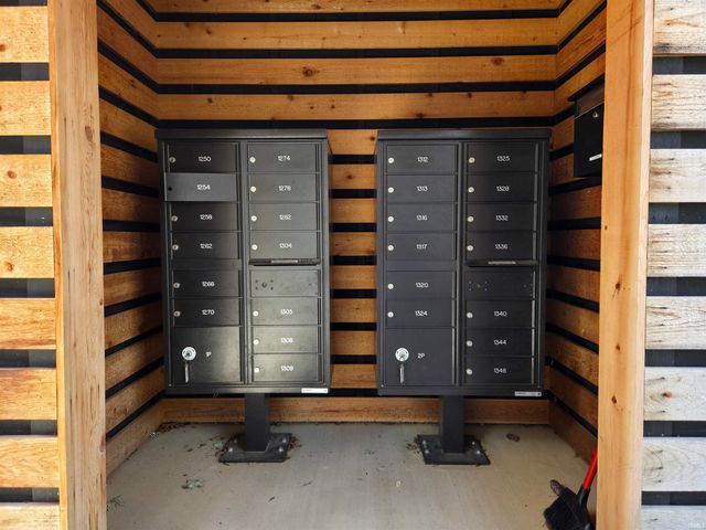 1270 E Short Street, Bloomington, IN 47401