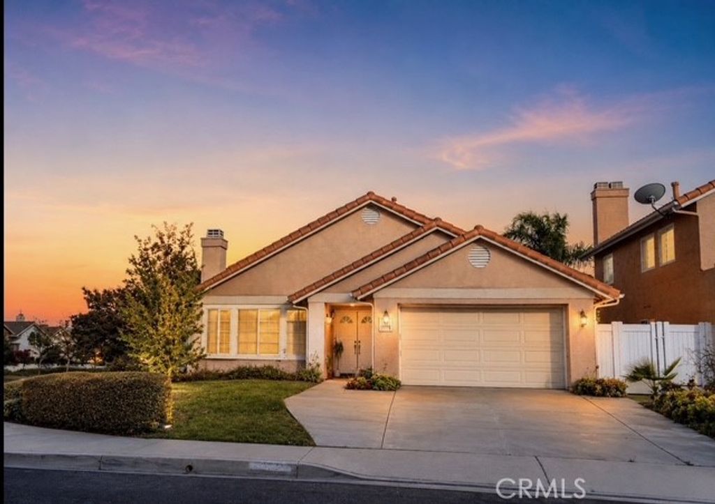 Image 1 of property listing at 24392 Ridgewood, Murrieta, CA 92562