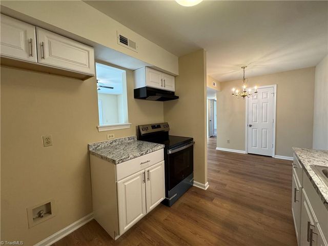 5521 Hornaday Road C, Greensboro, NC 27409