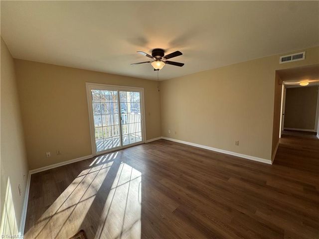 5521 Hornaday Road C, Greensboro, NC 27409