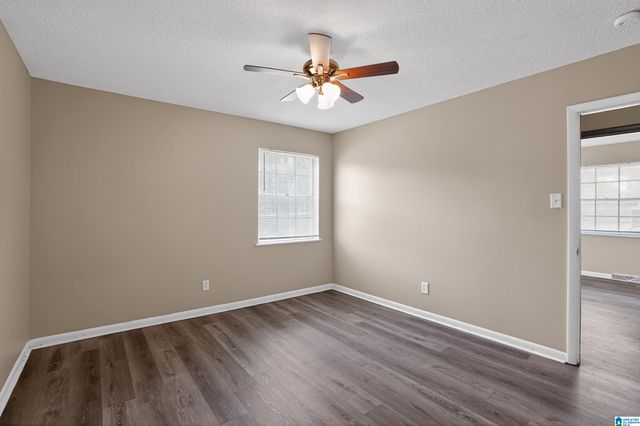700 TWIN RIDGE DRIVE, Bessemer, AL 35020