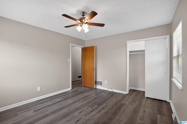 700 TWIN RIDGE DRIVE, Bessemer, AL 35020
