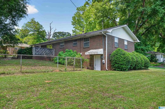 700 TWIN RIDGE DRIVE, Bessemer, AL 35020