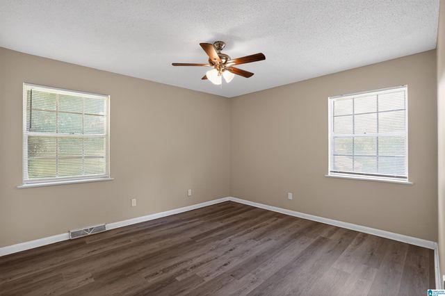 700 TWIN RIDGE DRIVE, Bessemer, AL 35020