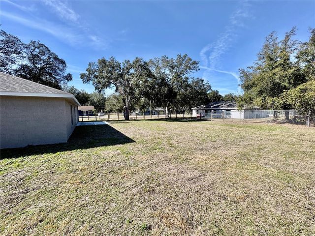 9337 SE HIGHWAY 42, Summerfield, FL 34491