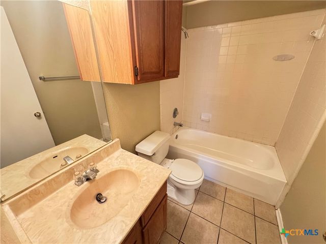 1701 Benttree Drive, Killeen, TX 76543