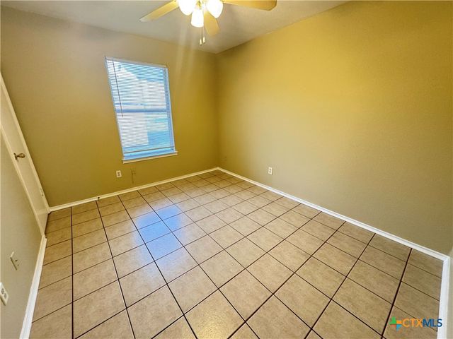 1701 Benttree Drive, Killeen, TX 76543