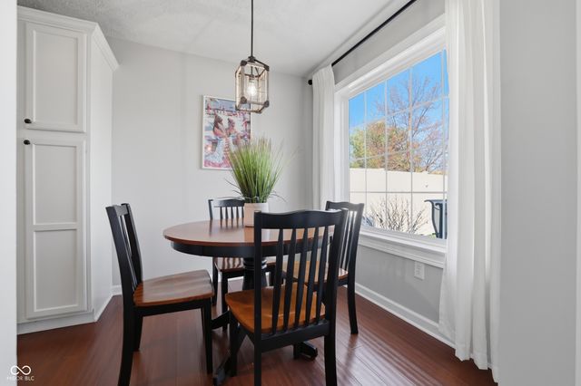 57 Carriage Lake Drive, Brownsburg, IN 46112