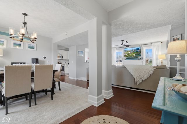 57 Carriage Lake Drive, Brownsburg, IN 46112