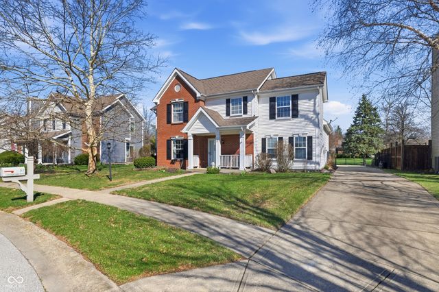 57 Carriage Lake Drive, Brownsburg, IN 46112