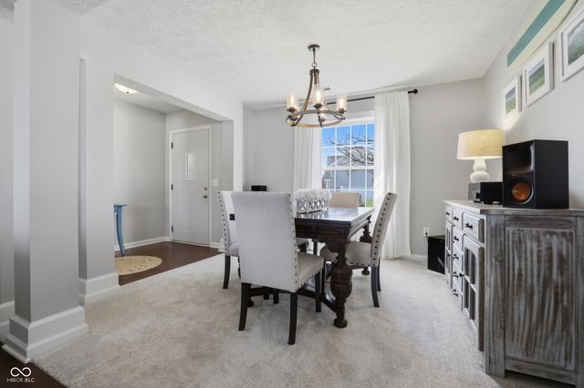 57 Carriage Lake Drive, Brownsburg, IN 46112