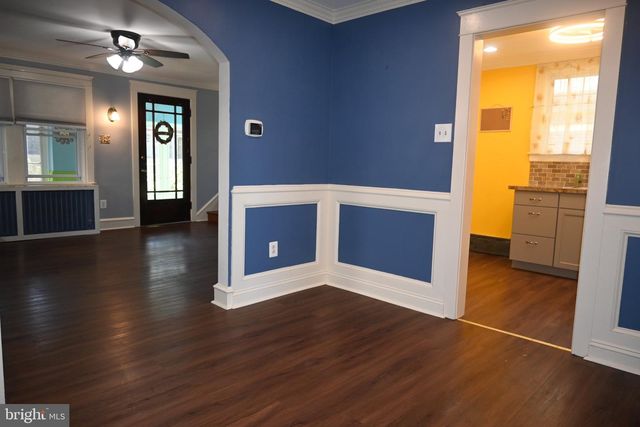 215 W DUPONT ST, Ridley Park, PA 19078