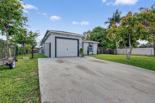1691 W 26th Court, Riviera Beach, FL 33404