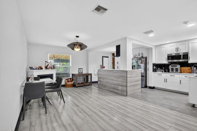 1691 W 26th Court, Riviera Beach, FL 33404
