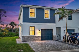501 SW Sally Way, Stuart, FL 34997