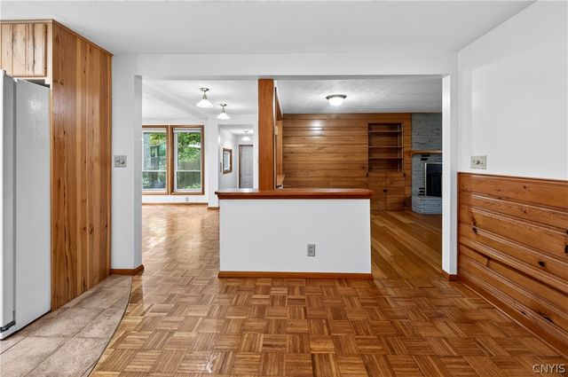 201 Oakridge, Salina, NY 13088