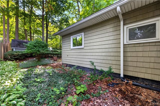 201 Oakridge, Salina, NY 13088