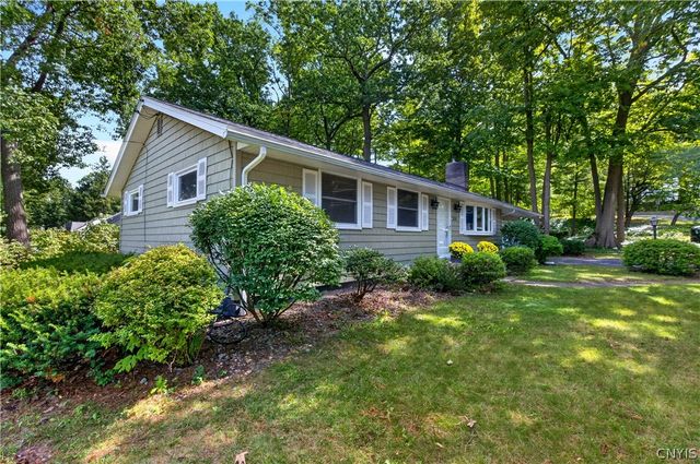 201 Oakridge, Salina, NY 13088