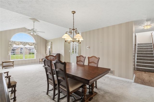 6380 Jefferson Pointe Cir, Jefferson Hills, PA 15025