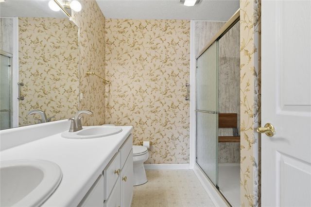 6380 Jefferson Pointe Cir, Jefferson Hills, PA 15025