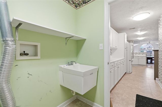 6380 Jefferson Pointe Cir, Jefferson Hills, PA 15025