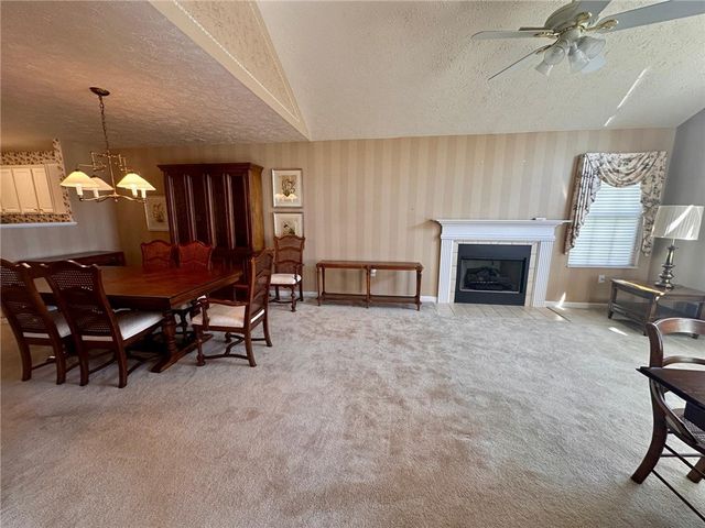 6380 Jefferson Pointe Cir, Jefferson Hills, PA 15025
