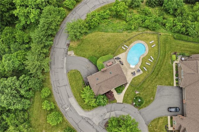 6380 Jefferson Pointe Cir, Jefferson Hills, PA 15025
