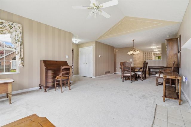 6380 Jefferson Pointe Cir, Jefferson Hills, PA 15025