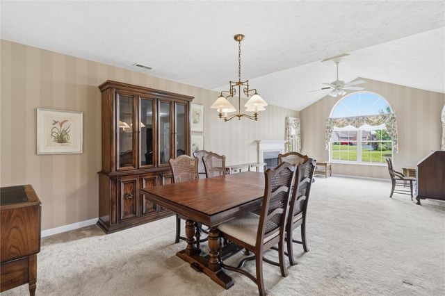 6380 Jefferson Pointe Cir, Jefferson Hills, PA 15025
