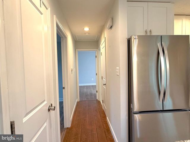 4959 LINSEY CT, Woodbridge, VA 22193