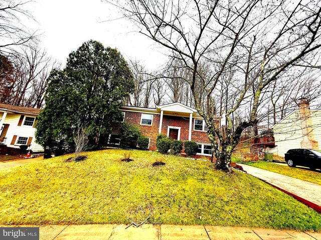 4959 LINSEY CT, Woodbridge, VA 22193