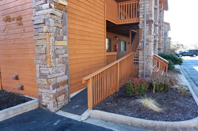 189 Avondale Drive 5, Branson, MO 65616