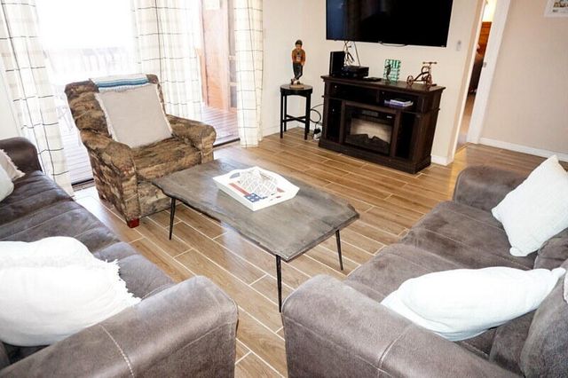 189 Avondale Drive 5, Branson, MO 65616