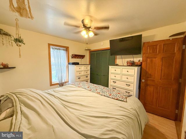 72 KRISTI LN, Lewistown, PA 17044