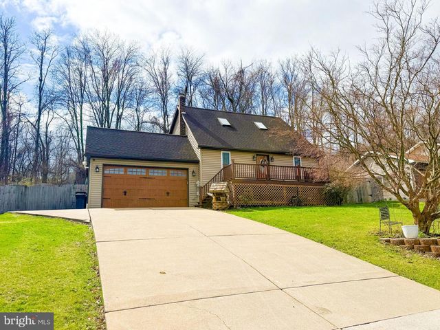 72 KRISTI LN, Lewistown, PA 17044