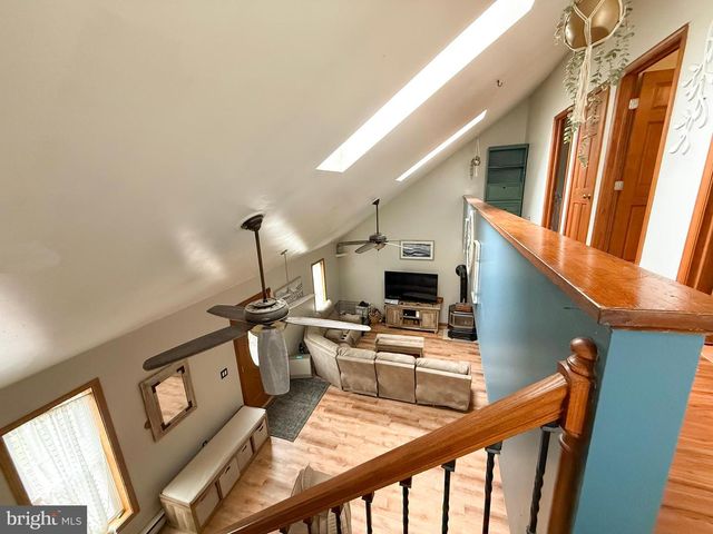 72 KRISTI LN, Lewistown, PA 17044