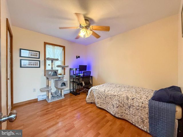 72 KRISTI LN, Lewistown, PA 17044