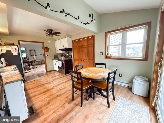 72 KRISTI LN, Lewistown, PA 17044