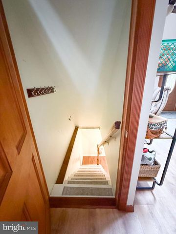 72 KRISTI LN, Lewistown, PA 17044