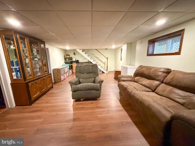 72 KRISTI LN, Lewistown, PA 17044