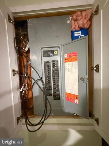 72 KRISTI LN, Lewistown, PA 17044