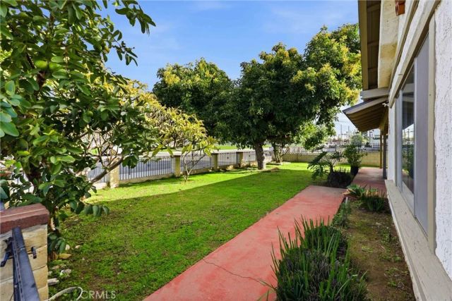 21010 E Cypress, Covina, CA 91724
