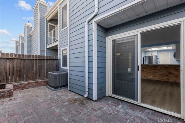 15735 Nordhoff Street 36, North Hills, CA 91343