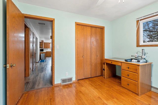 925 W LINDBERGH STREET, Appleton, WI 54914