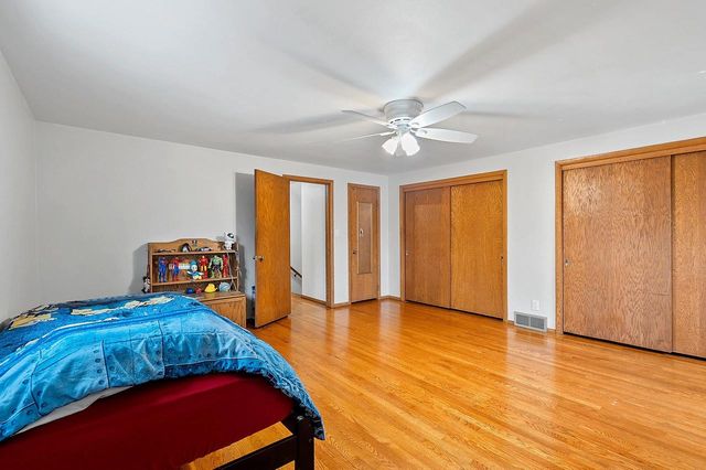 925 W LINDBERGH STREET, Appleton, WI 54914